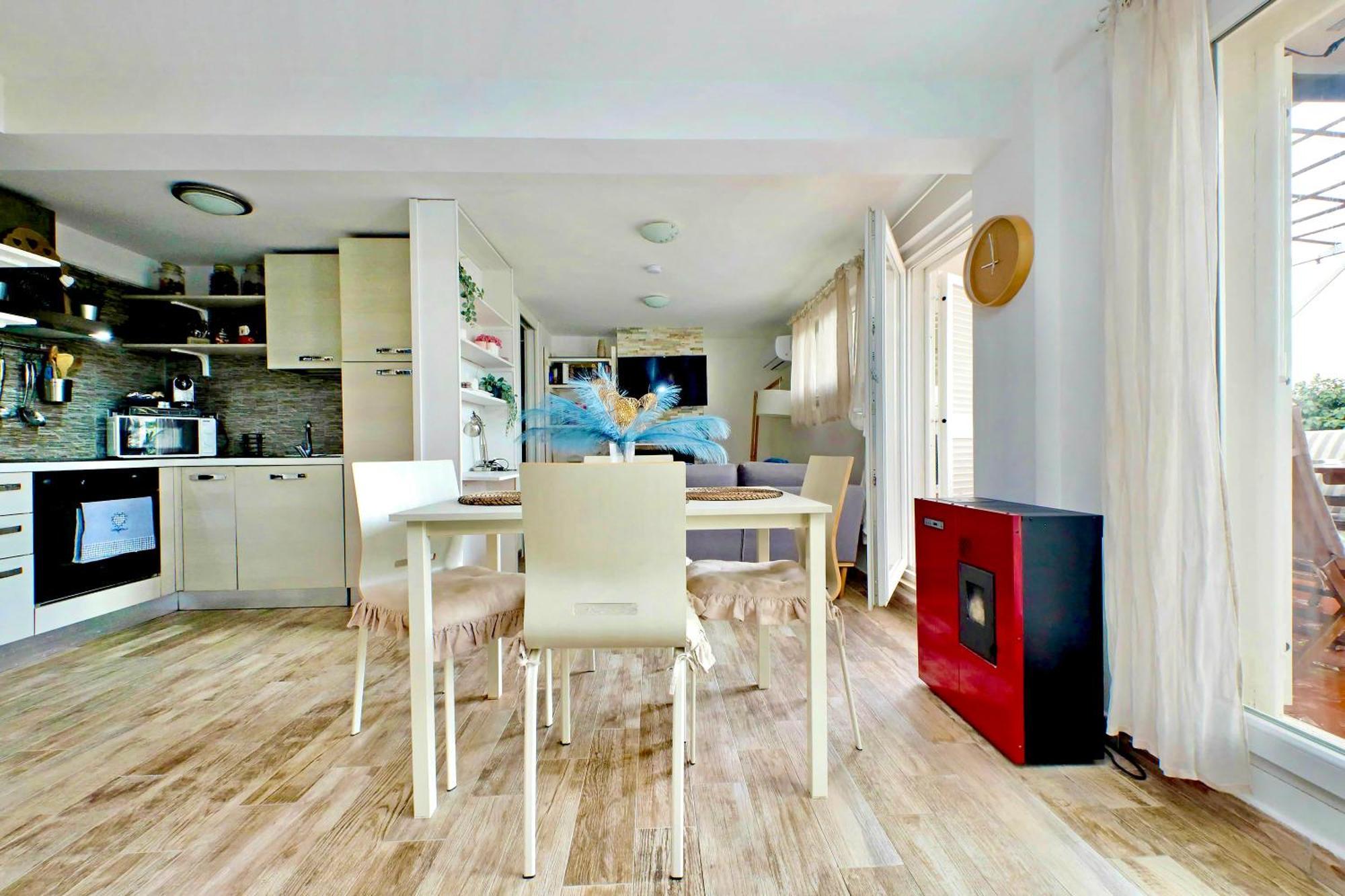 Appartement The Attic à Civitavecchia Extérieur photo